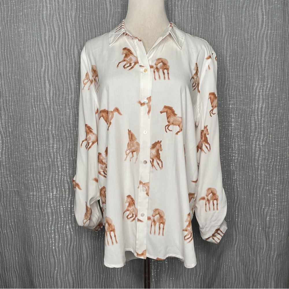 Jane + Delancey Horse Print Roll Tab Button Down Shirt